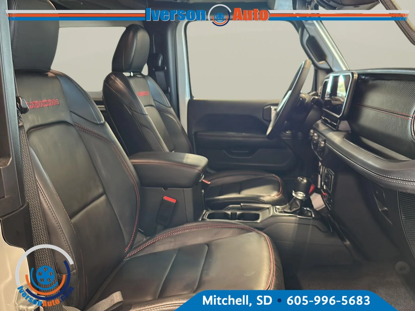 Used 2026 Bright White Clearcoat Jeep Rubicon image 29