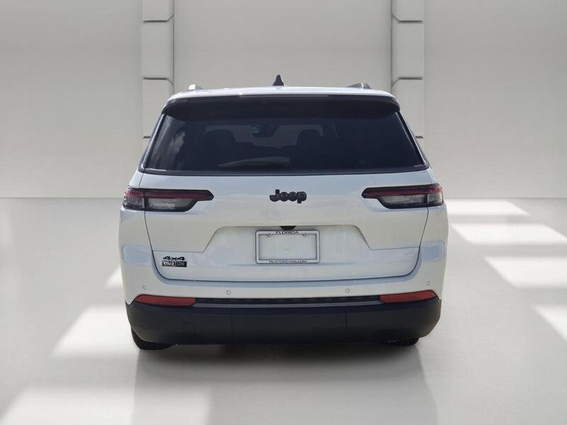 New 2026 Bright White Clearcoat Jeep LAREDO ALTITUDE 4X4 image 4