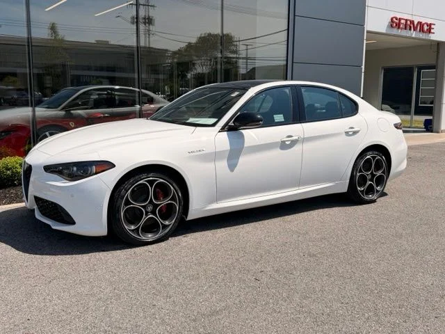 2026 Alfa Romeo Giulia Base