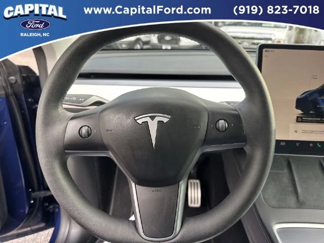 Used 2023  Tesla Performance image 25