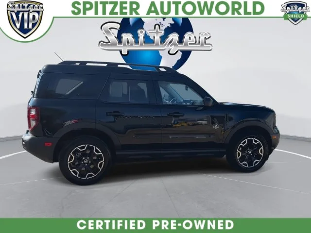Used 2025 Black Ford Outer Banks image 16