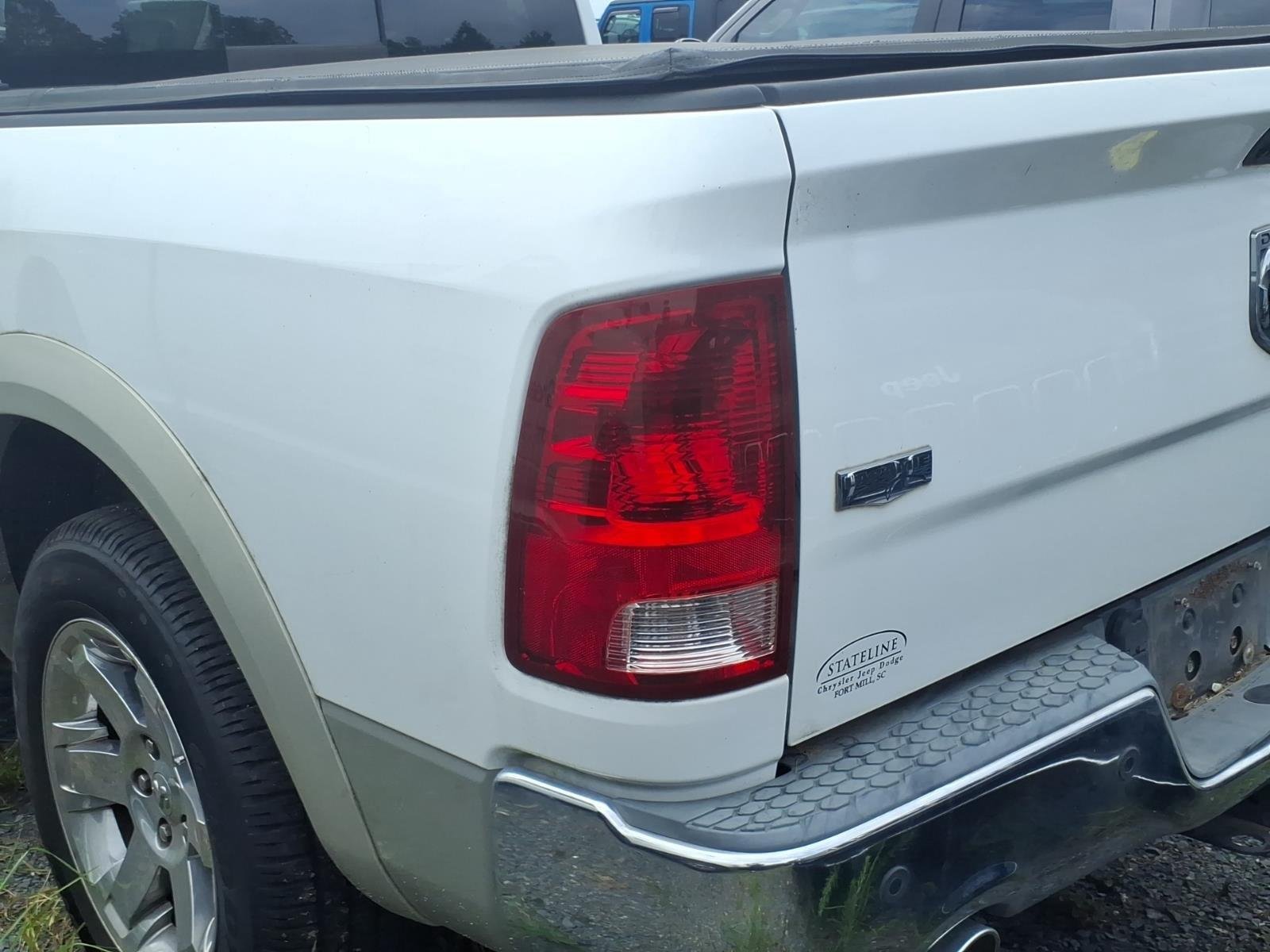 Used 2010 Bright White Dodge Laramie image 13