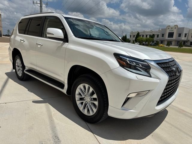 Used 2023 White Lexus 460 image 3
