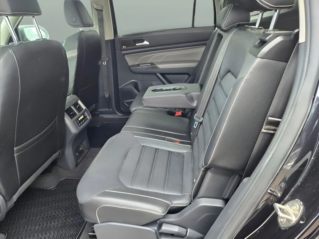 2022 Volkswagen Atlas SEL Premium R-Line - Photo 16