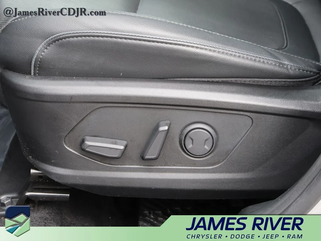 Used 2024 Silver Hyundai Limited image 24