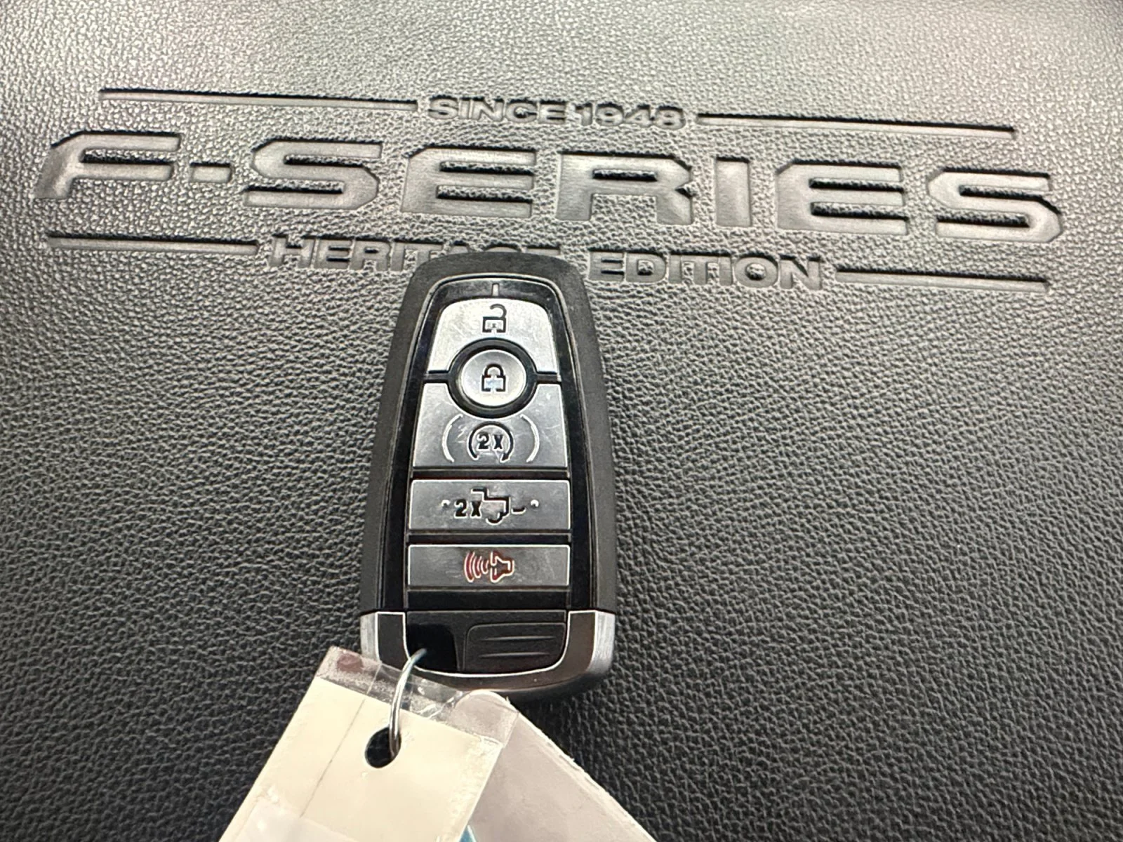 Used 2023 Blue Ford XLT image 29
