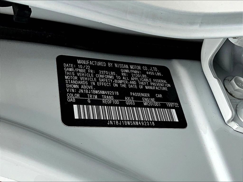 Used 2022 White Nissan SV image 22