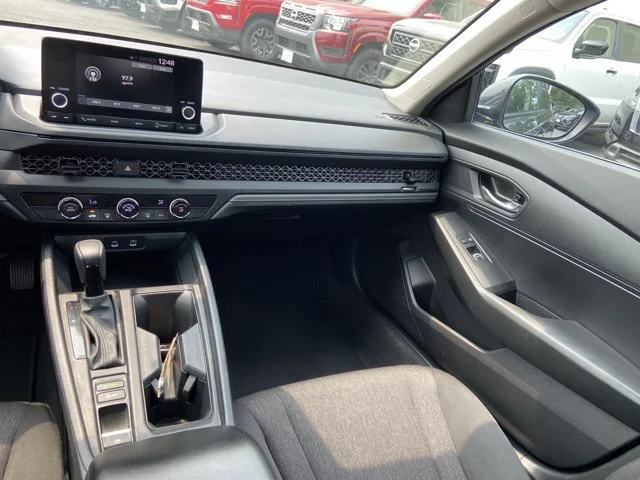 Used 2025 Gray Honda LX image 15