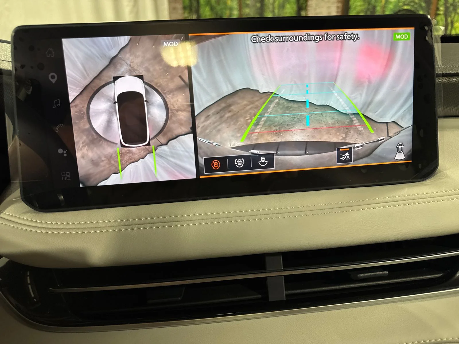 2026 INFINITI QX60 LUXE - Photo 18