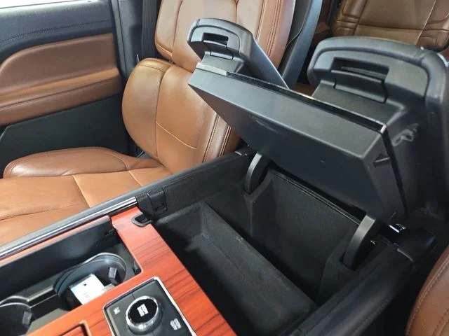 Used 2024 Black Lincoln Reserve image 27