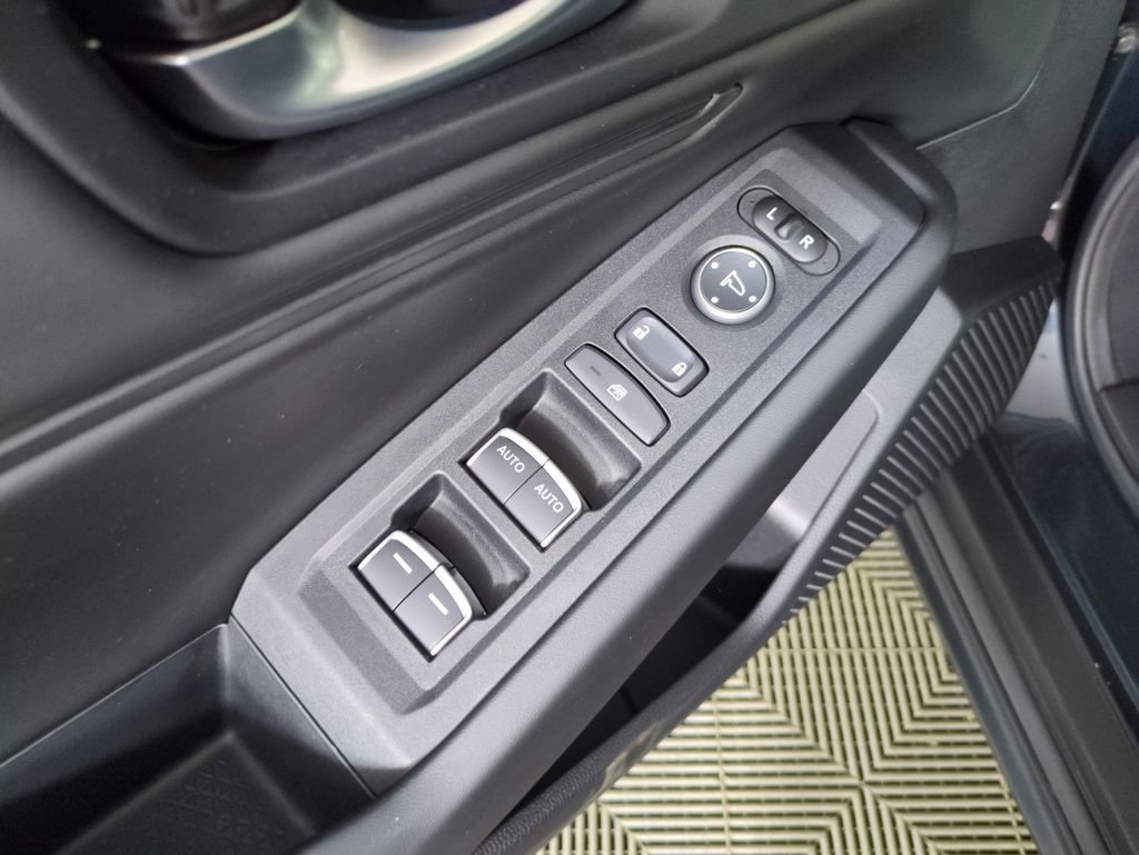 2024 Honda Accord EX - Photo 11