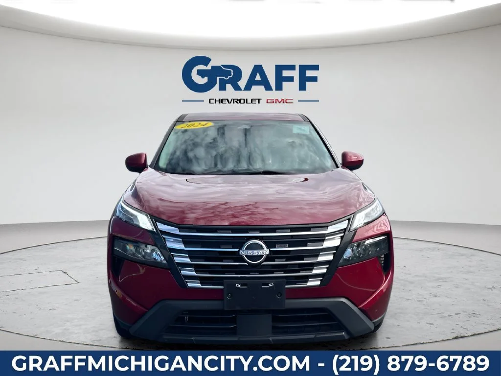 Used 2024 Red Nissan SV Intelligent AWD image 8