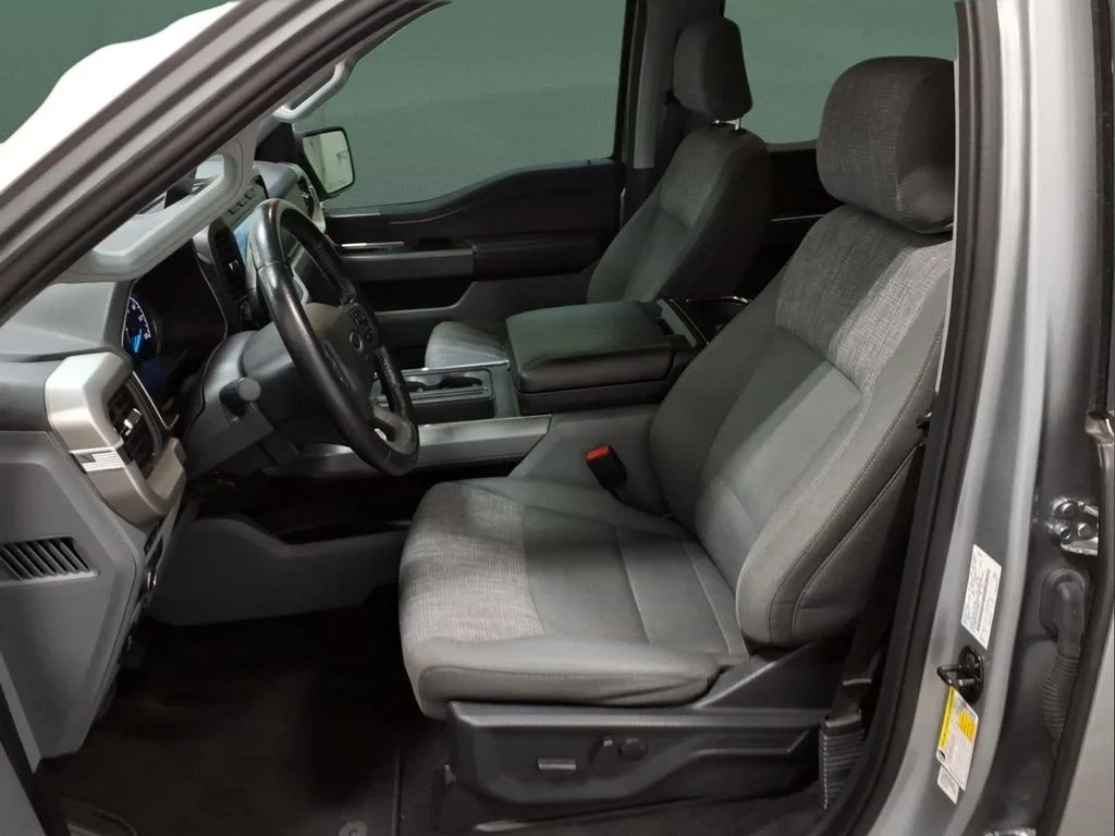 Certified Used 2022 Silver Ford XLT image 18