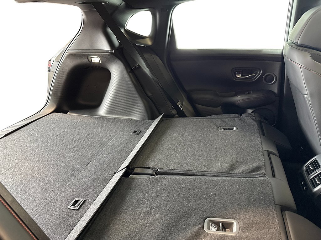 New 2026 Platinum White Pearl Acura w/A-Spec Package image 38