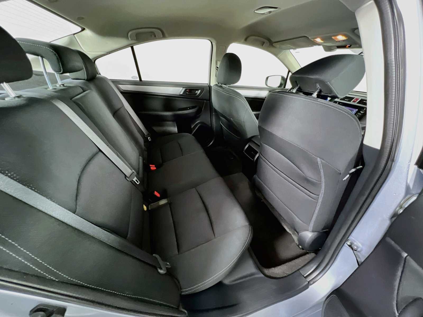 Used 2019 Ice Silver Metallic Subaru  image 26