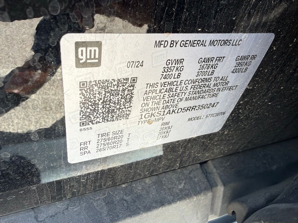 Used 2024 Black GMC SLE image 30