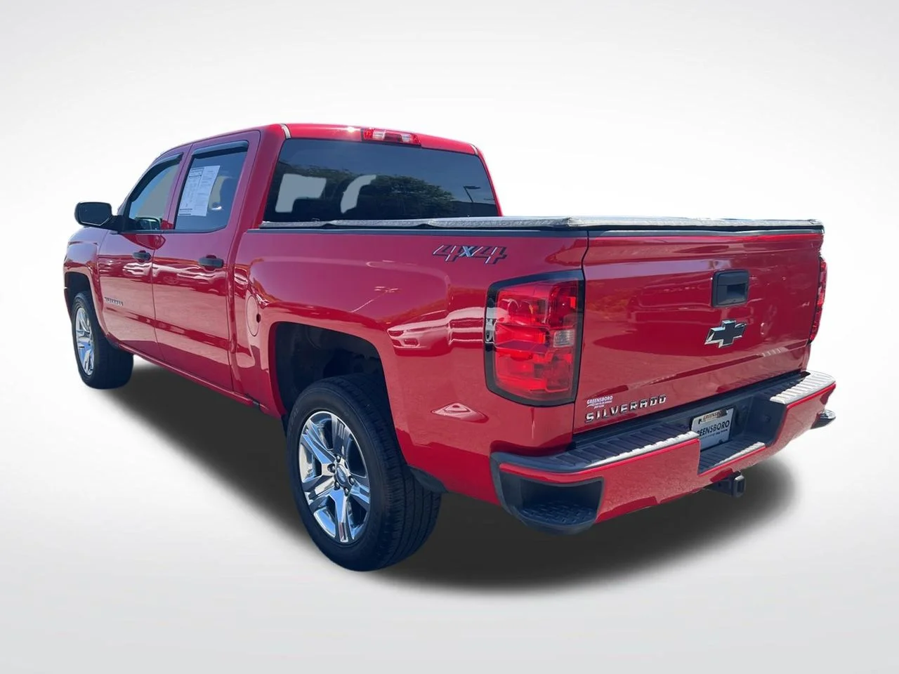Used 2018 Red Chevrolet Custom image 3