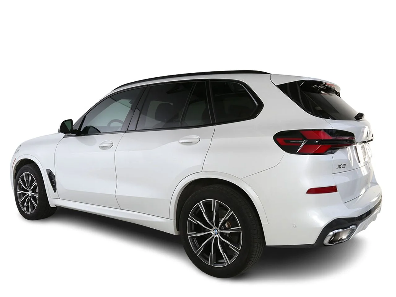 Used 2024 White BMW xDrive40i image 11