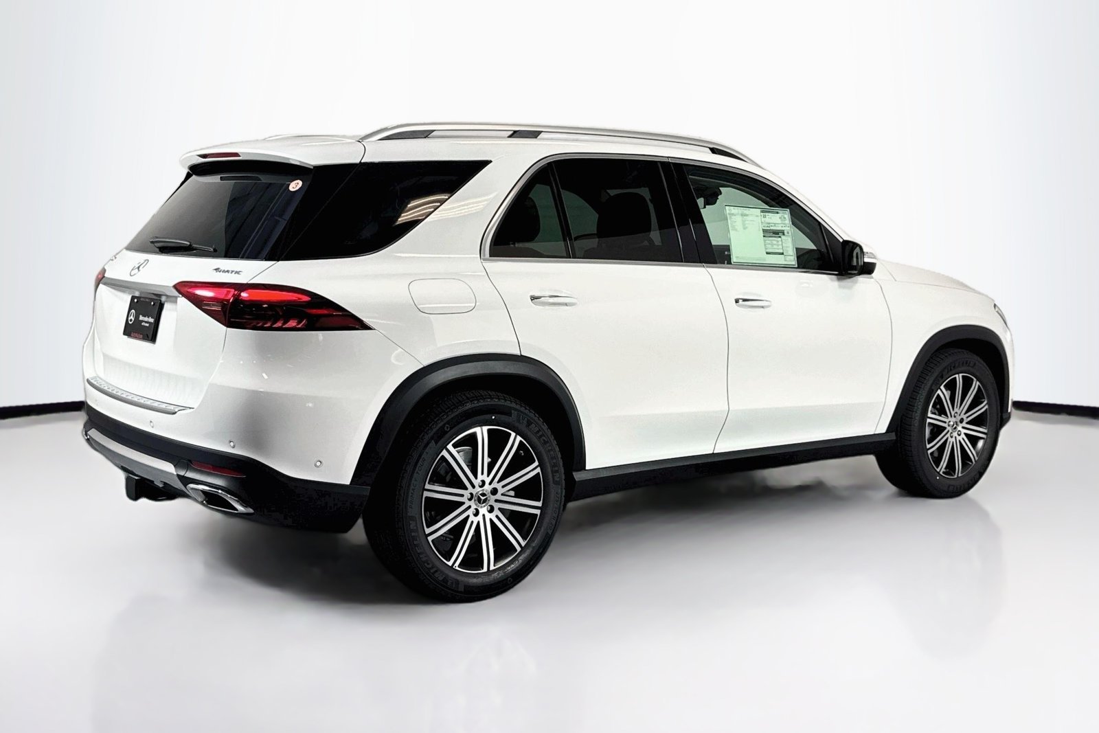 New 2026 Polar White Mercedes-Benz GLE 350 image 5