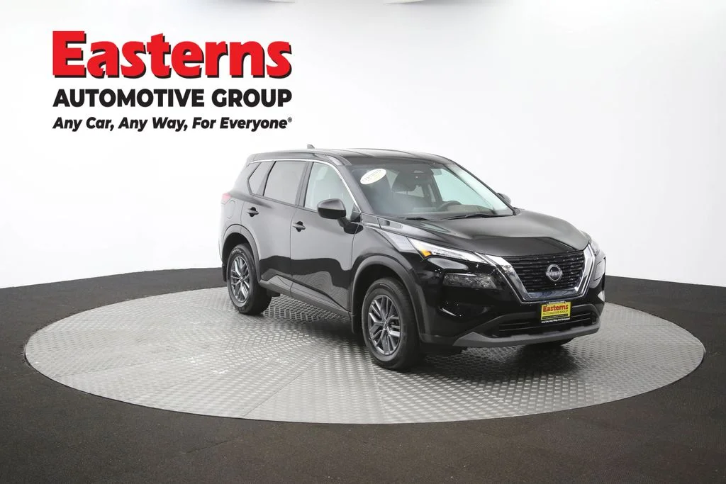 Used 2023 Black Nissan S image 48