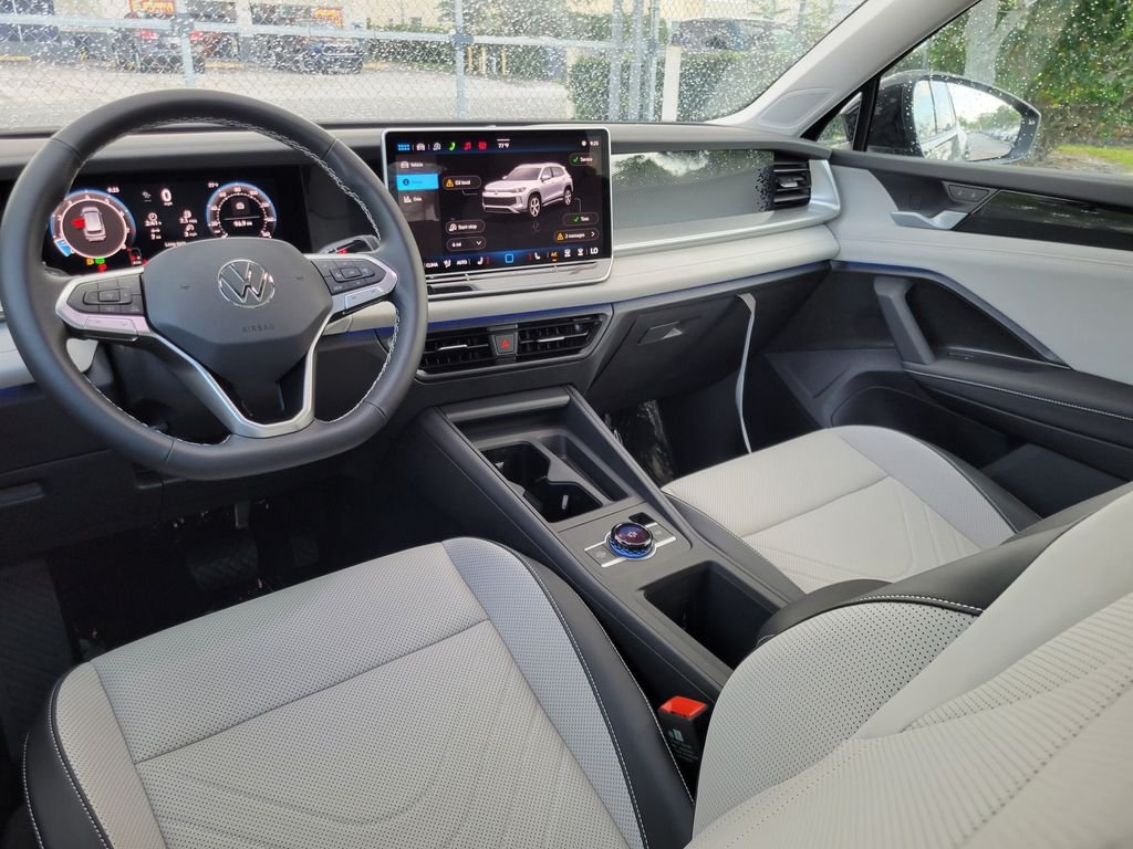 New 2026 Black Volkswagen 2.0T SE image 8