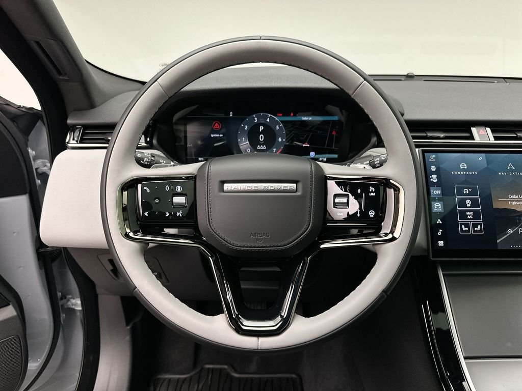 New 2026 Arroios Grey Land Rover S image 22