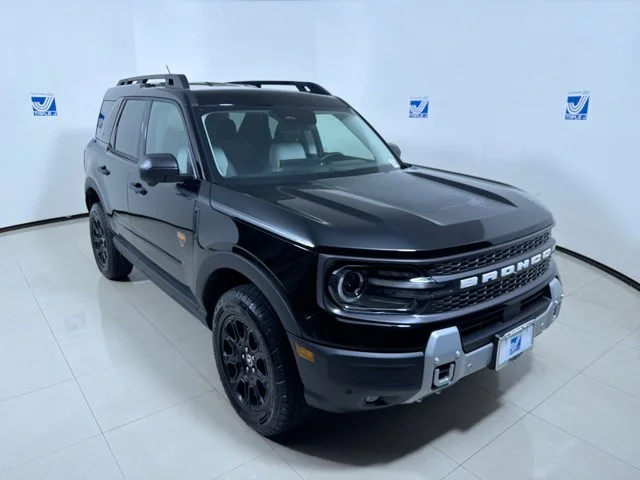 New 2026 ABSOLUTE BLACK Ford Badlands w/Badlands Tech Pkg image 1