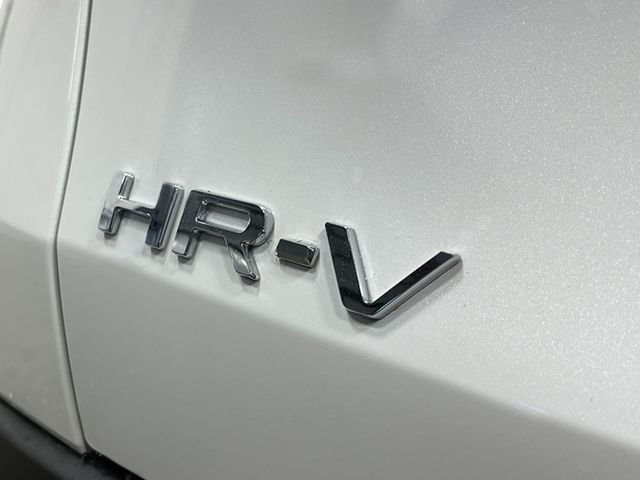 New 2027 Platinum White Pearl Honda LX image 6
