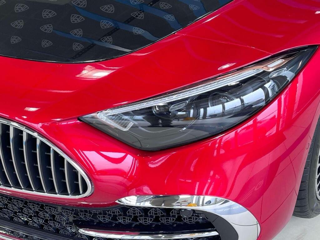New 2026 MANUFAKTUR Garnet Red Metallic (Red Ambiance) Mercedes-Benz Maybach SL 680 Monogram Series image 14