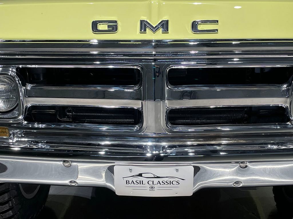 Used 1972 Yellow GMC  image 19