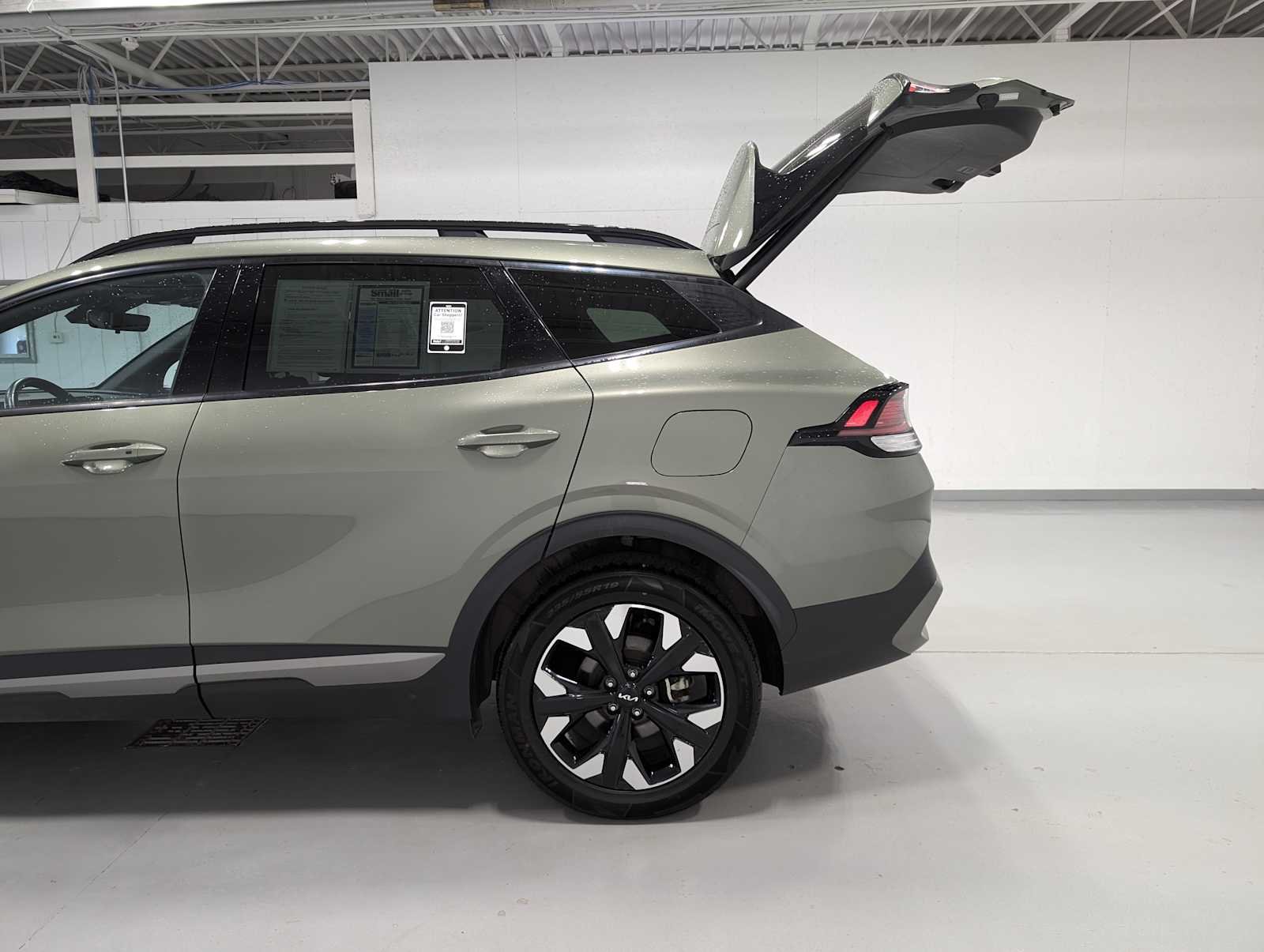 Used 2024 Jungle Green Kia X-Line image 11