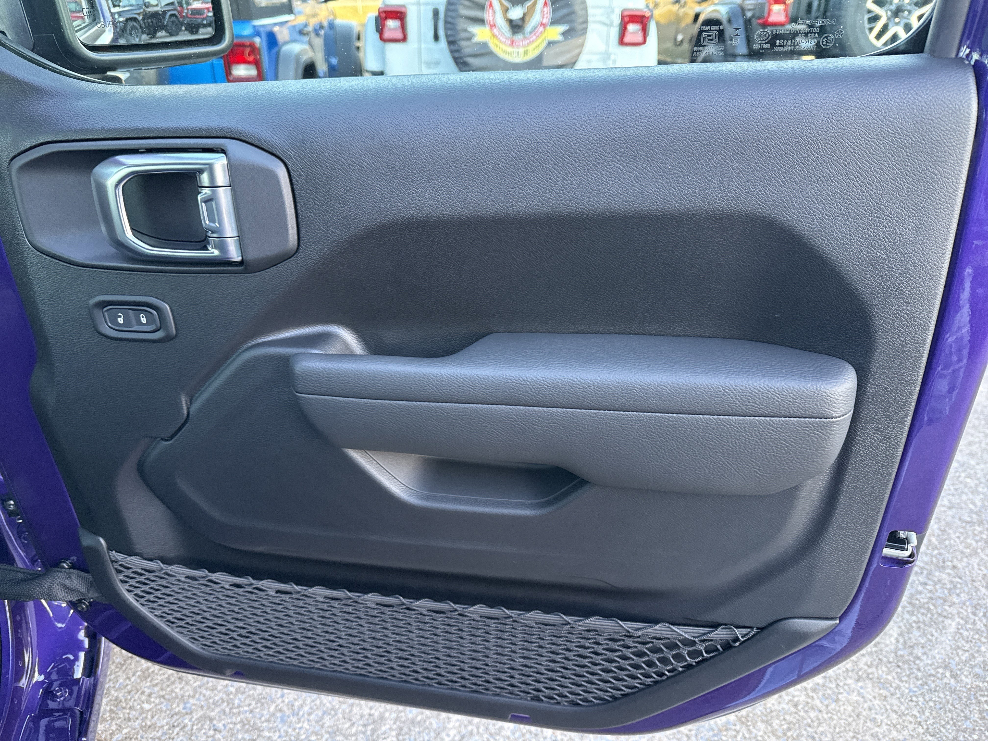 New 2026 Reign Jeep Sport S image 16