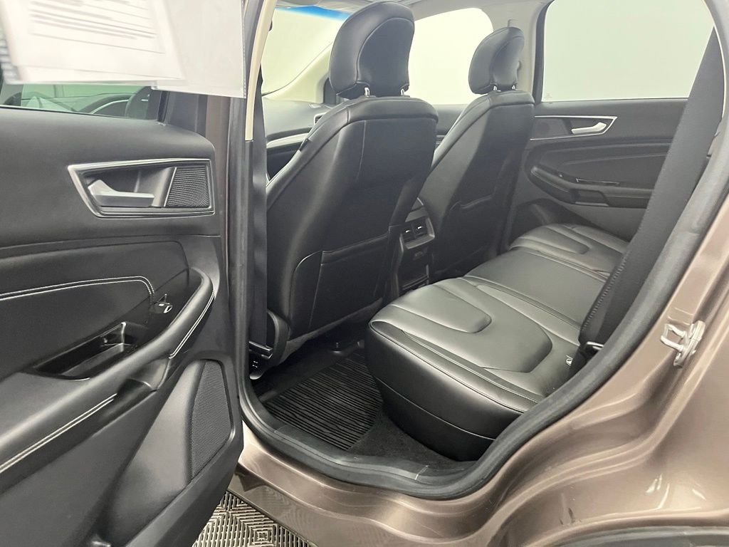 Used 2019 Stone Gray Metallic Ford Titanium image 39