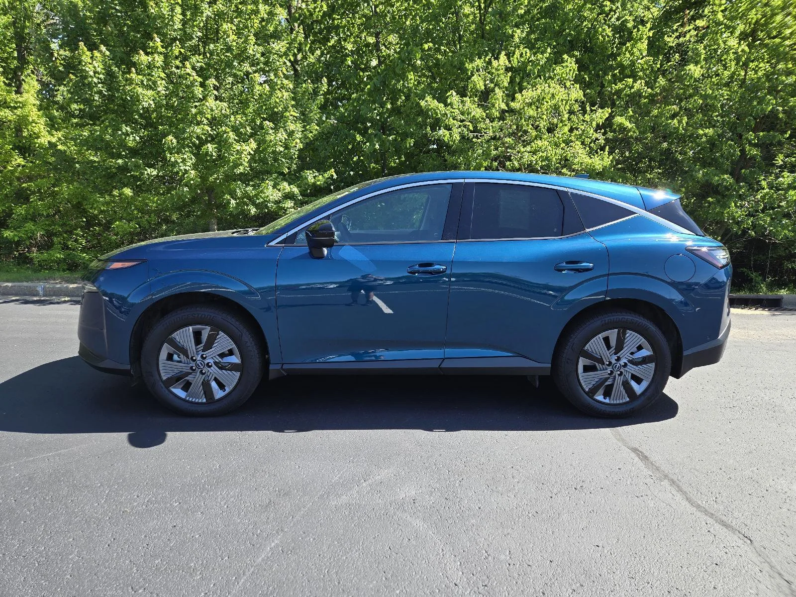 Used 2025 Aurora Blue Pearl Metallic Nissan SL image 5
