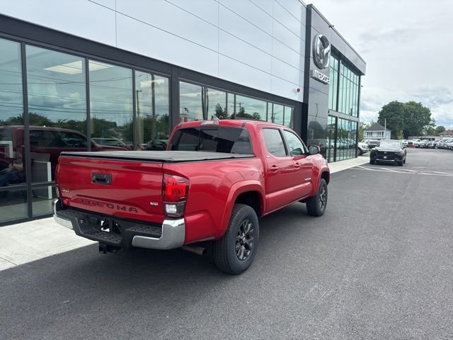 Used 2022 Red Toyota SR5 image 3