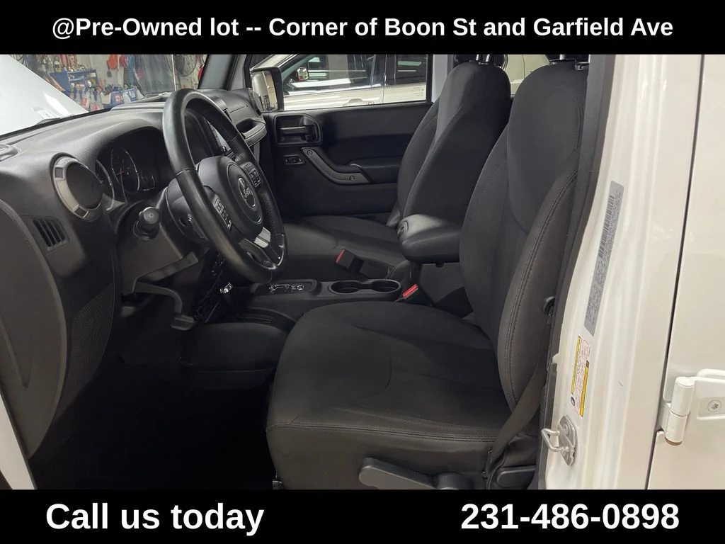 Used 2017 White Jeep Unlimited Sport image 14