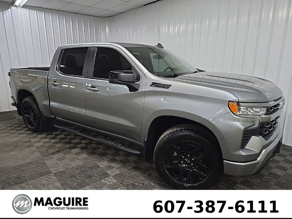 Used 2023 Gray Chevrolet RST image 7
