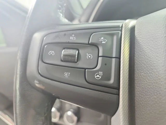 Used 2021 Onyx Black GMC Denali image 25