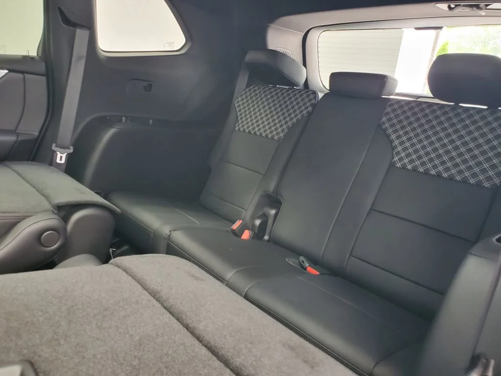 2026 GMC Acadia Denali - Photo 29