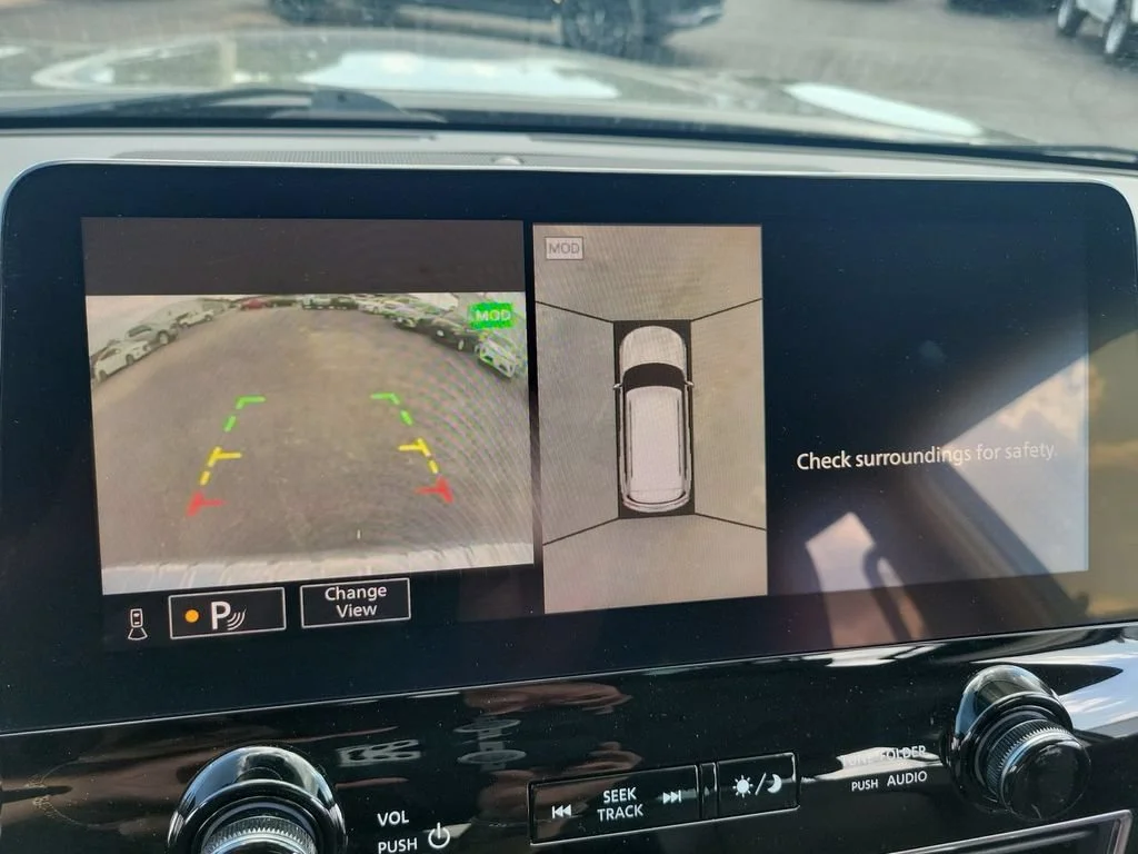 Used 2023 Black INFINITI PREMIUM SELECT image 14