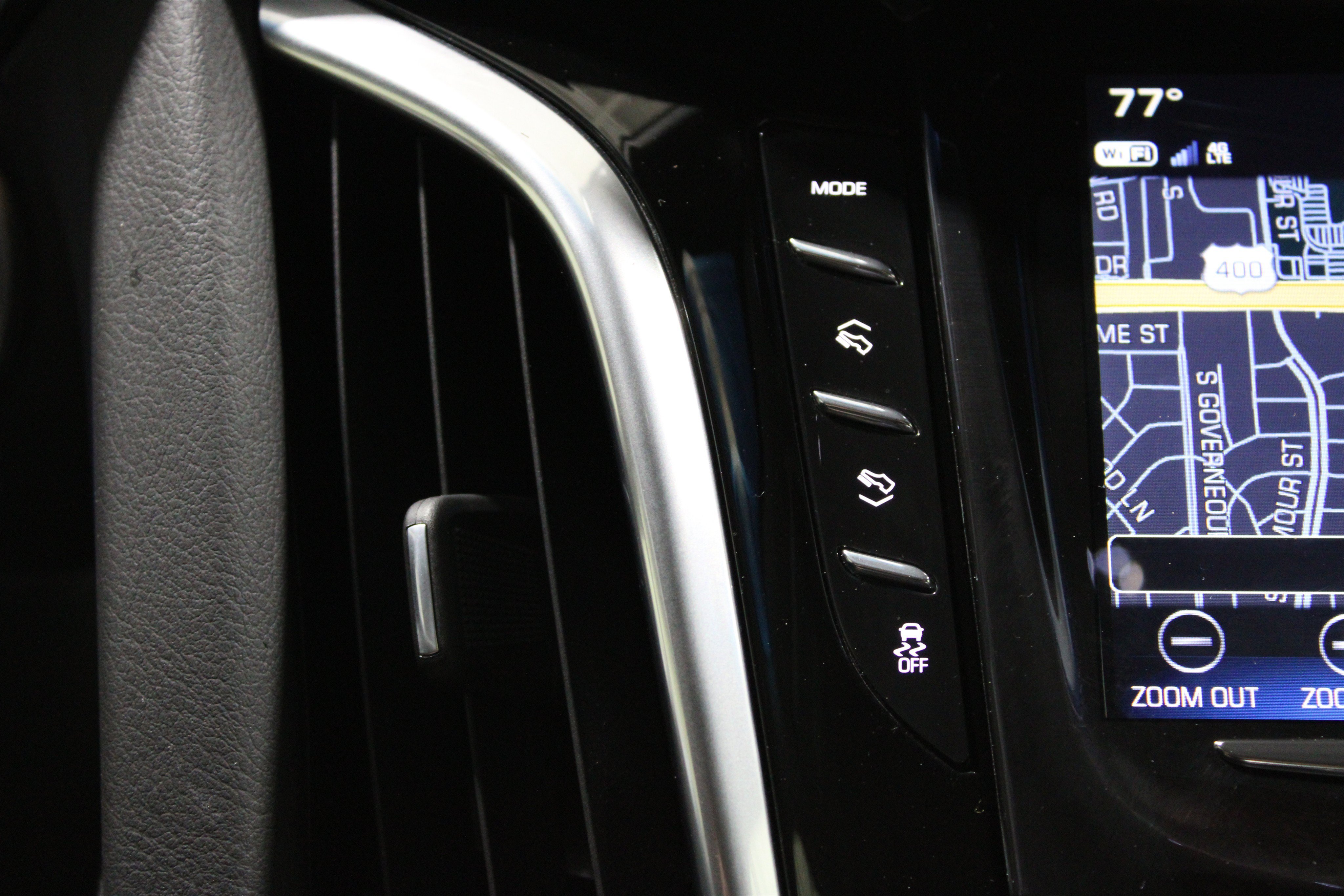Used 2019 Black Raven Cadillac Luxury image 20