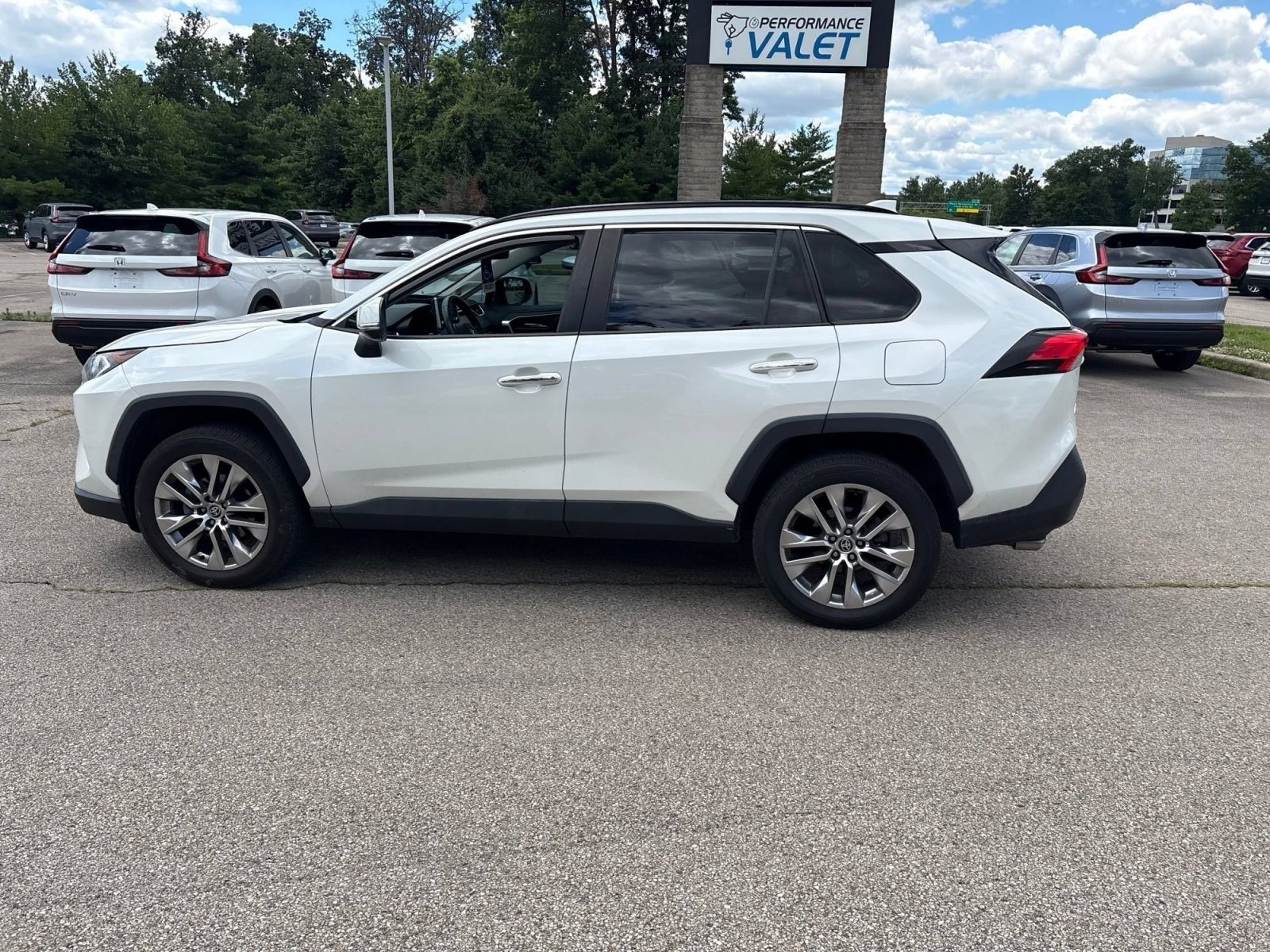 Used 2021 Blizzard Pearl Toyota Limited image 2