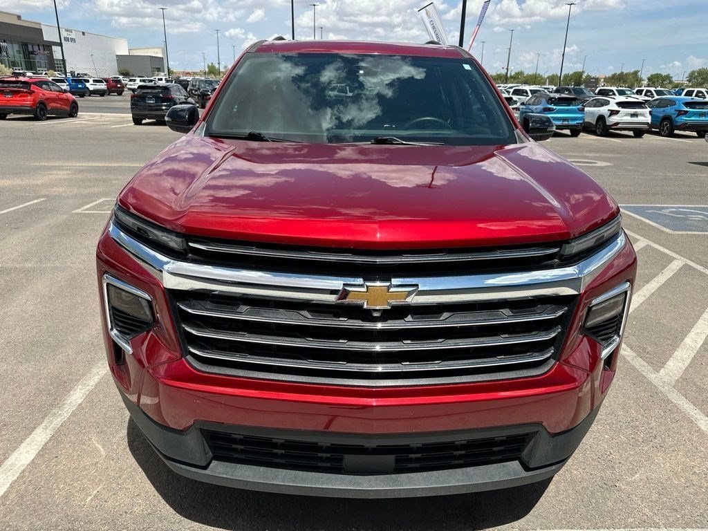 Used 2025 Radiant Red Tintcoat Chevrolet LT image 7