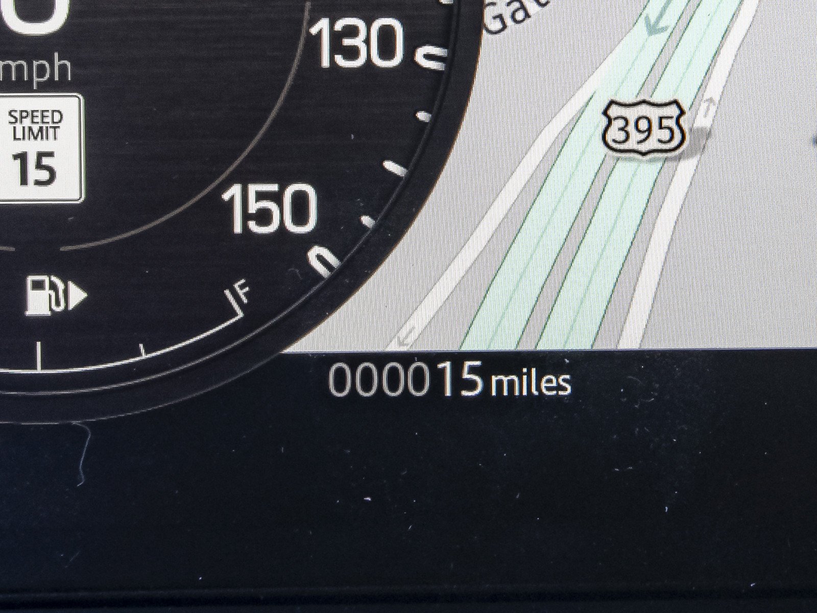 New 2026 Fuji White Land Rover X-Dynamic SE image 10