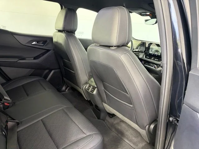 Used 2025 Black Chevrolet LT image 40