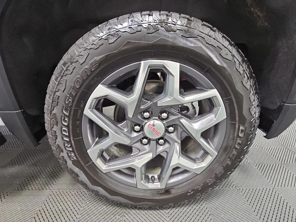 2026 GMC Sierra 1500 SLT - Photo 44
