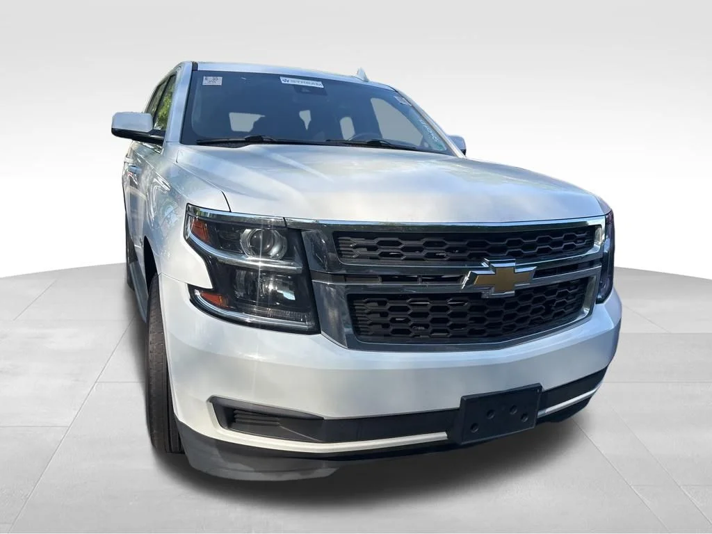 Used 2019 White Chevrolet LT image 5
