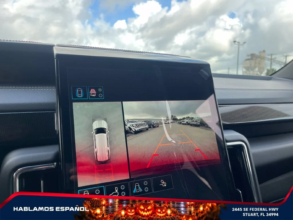 New 2026 Titanium Rush Metallic GMC Elevation image 32