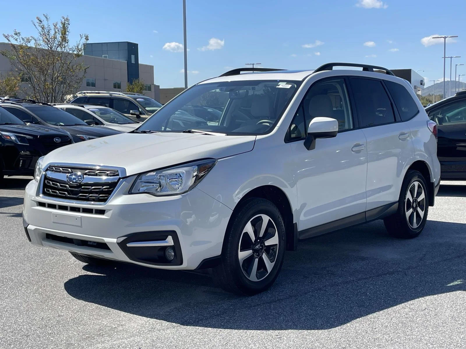 Used 2017 Crystal White Pearl Subaru Premium image 28