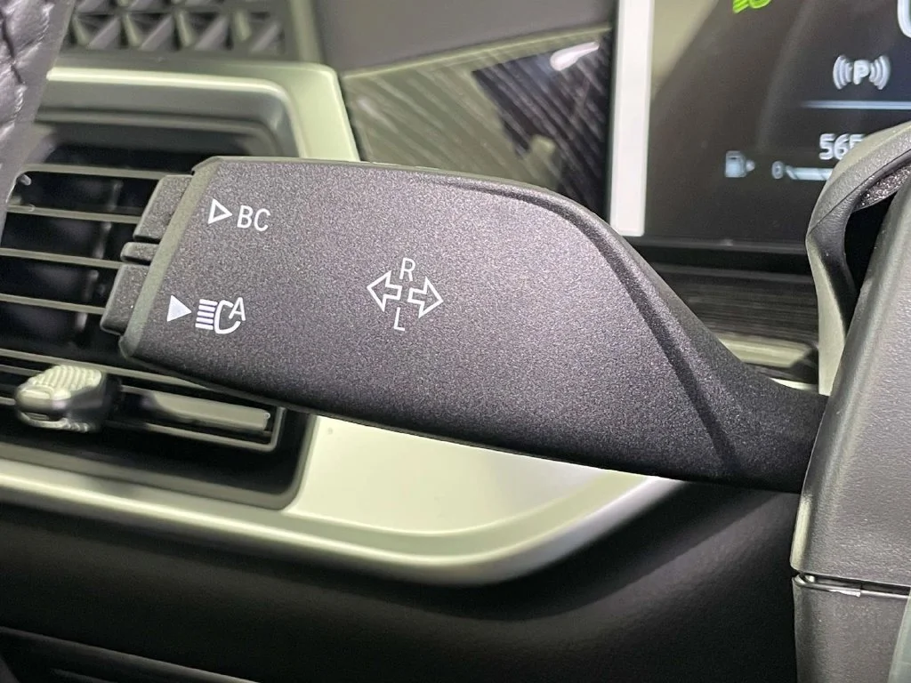 New 2027 Black BMW xDrive40i image 38